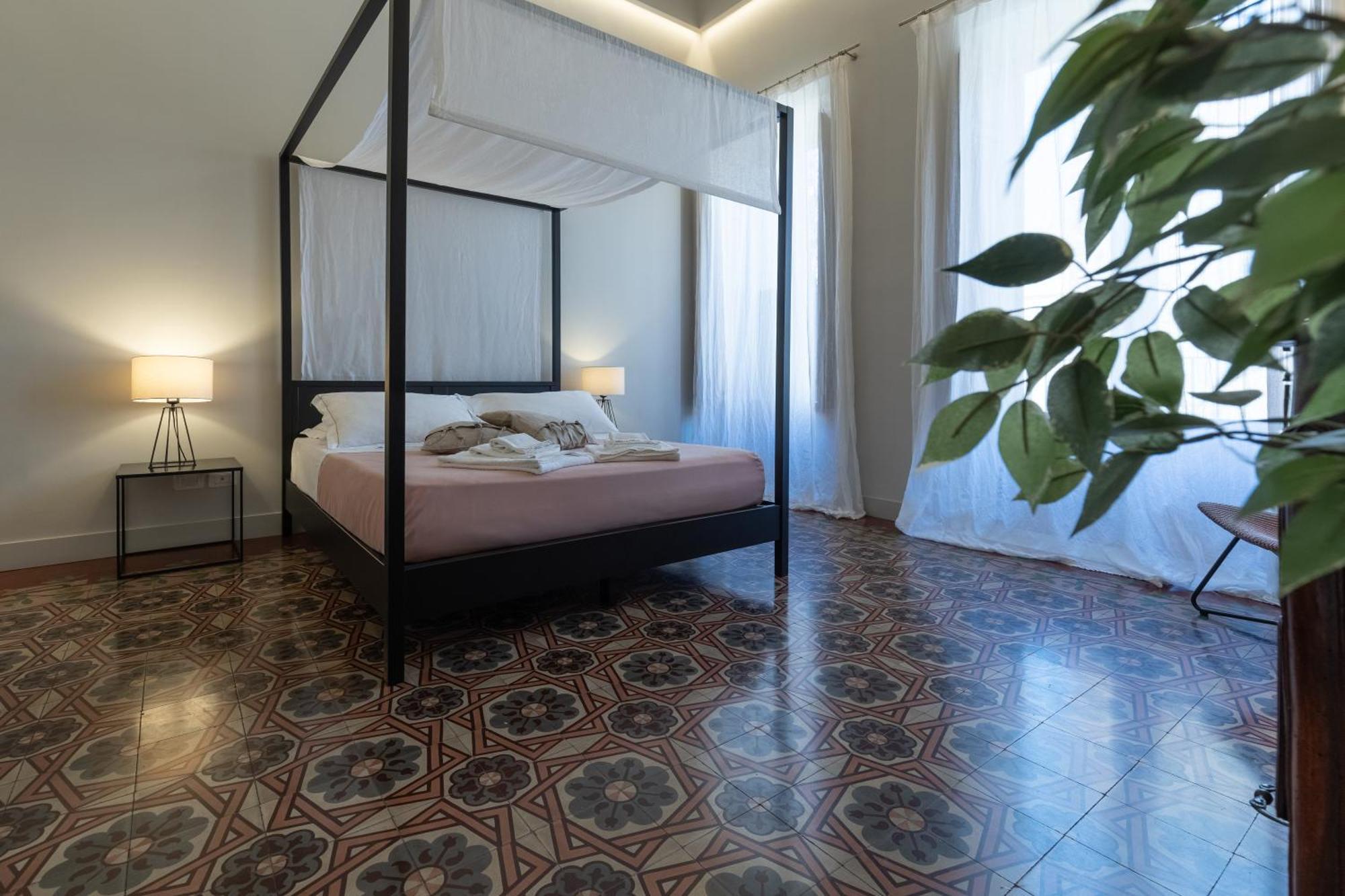 Mirone - Suite Apartments Catania Centro エクステリア 写真